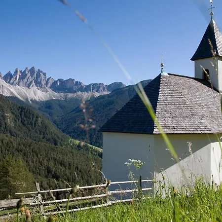 Panoramic Schopplhof * Funes (Bolzano)